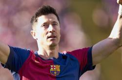 莱万多夫斯基迎来二十赛季高光表现，皇家马德里球迷沸腾！的简单介绍