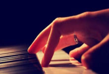 关于C罗在切尔西比赛中重要助攻，夺冠引发热议！气势如虹延续的信息